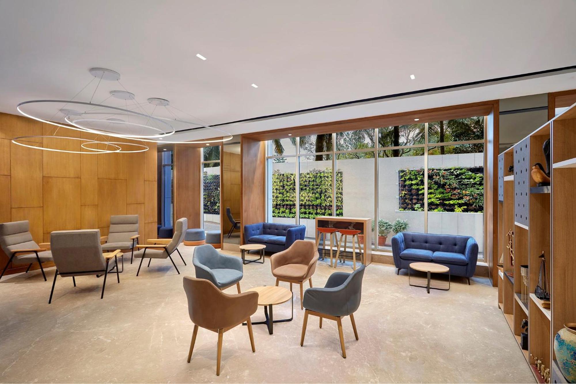 Holiday Inn Express Bengaluru Bommasandra By Ihg Kammasandra Eksteriør bilde